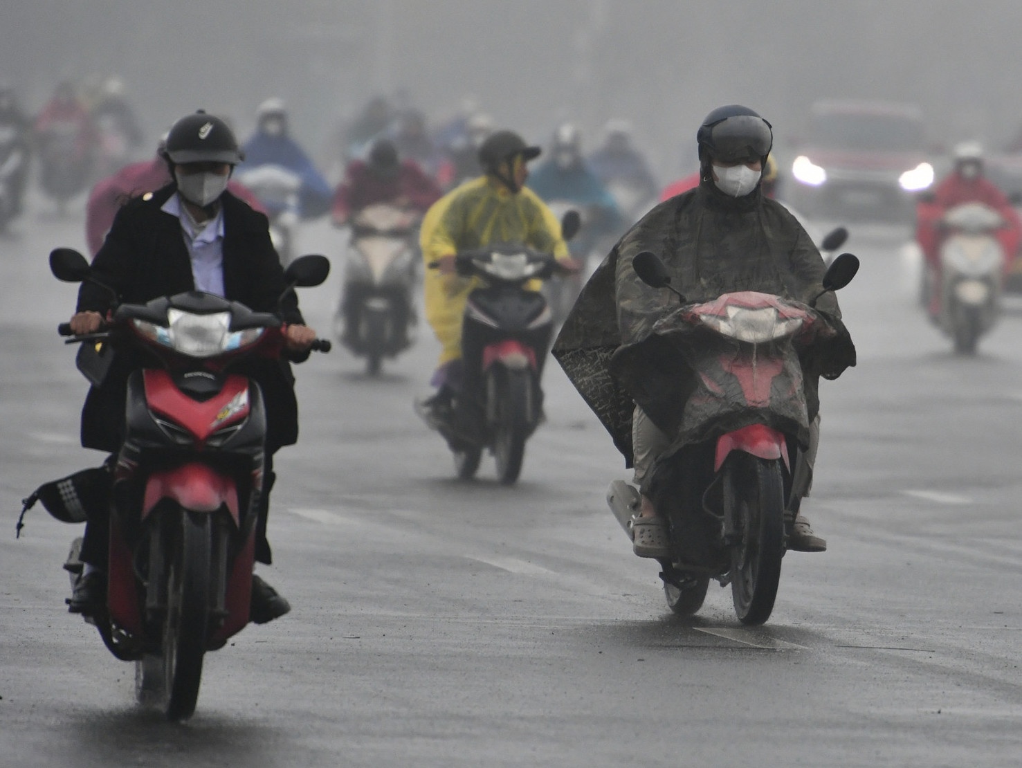 Du bao thoi tiet ngay mai 2/3: Ha Noi mua nho, Tay Bac nang nong hinh anh