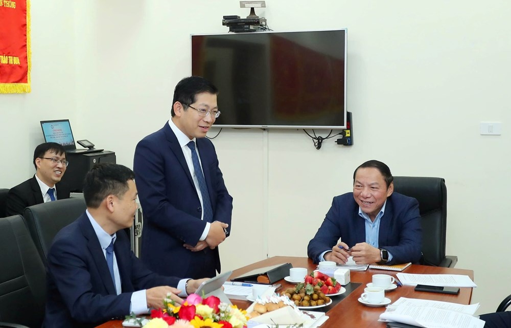 Bo truong Nguyen Van Hung anh 6