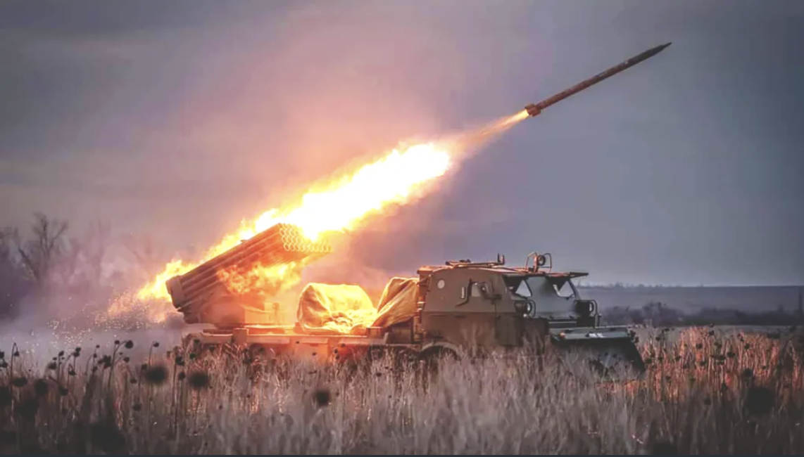 Tac dong tuc khac voi Ukraine khi My ngung cap vu khi va tin tinh bao hinh anh