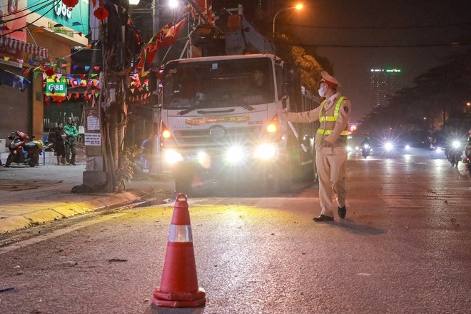 Mu tam thoi,  Tai xe khac anh 5