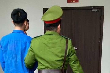 Xet xu phuc tham vu nam sinh lop 8 bi danh chet nao o Ha Noi hinh anh