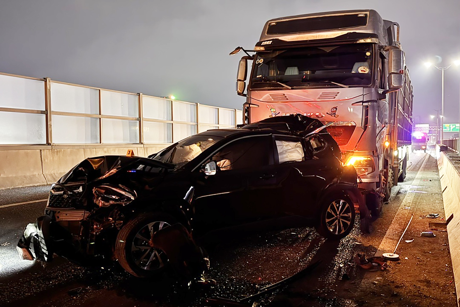 Tai nan lien hoan anh 2