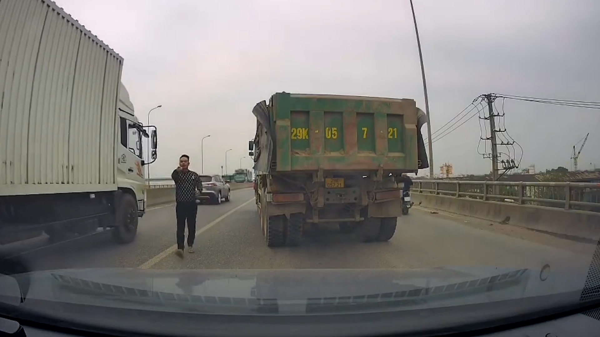 Xe tai ep oto con anh 4