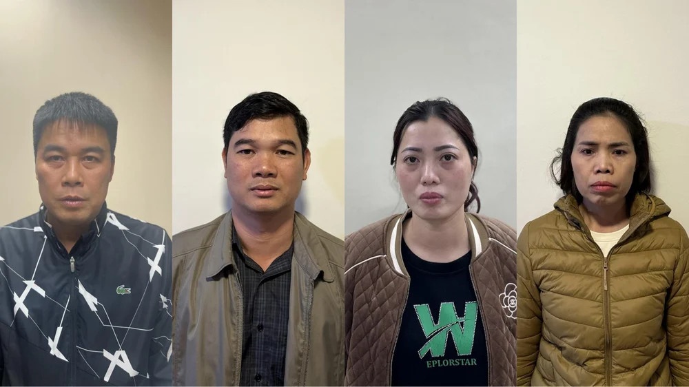 Tap doan Phuc Son,  Hau Phao anh 1