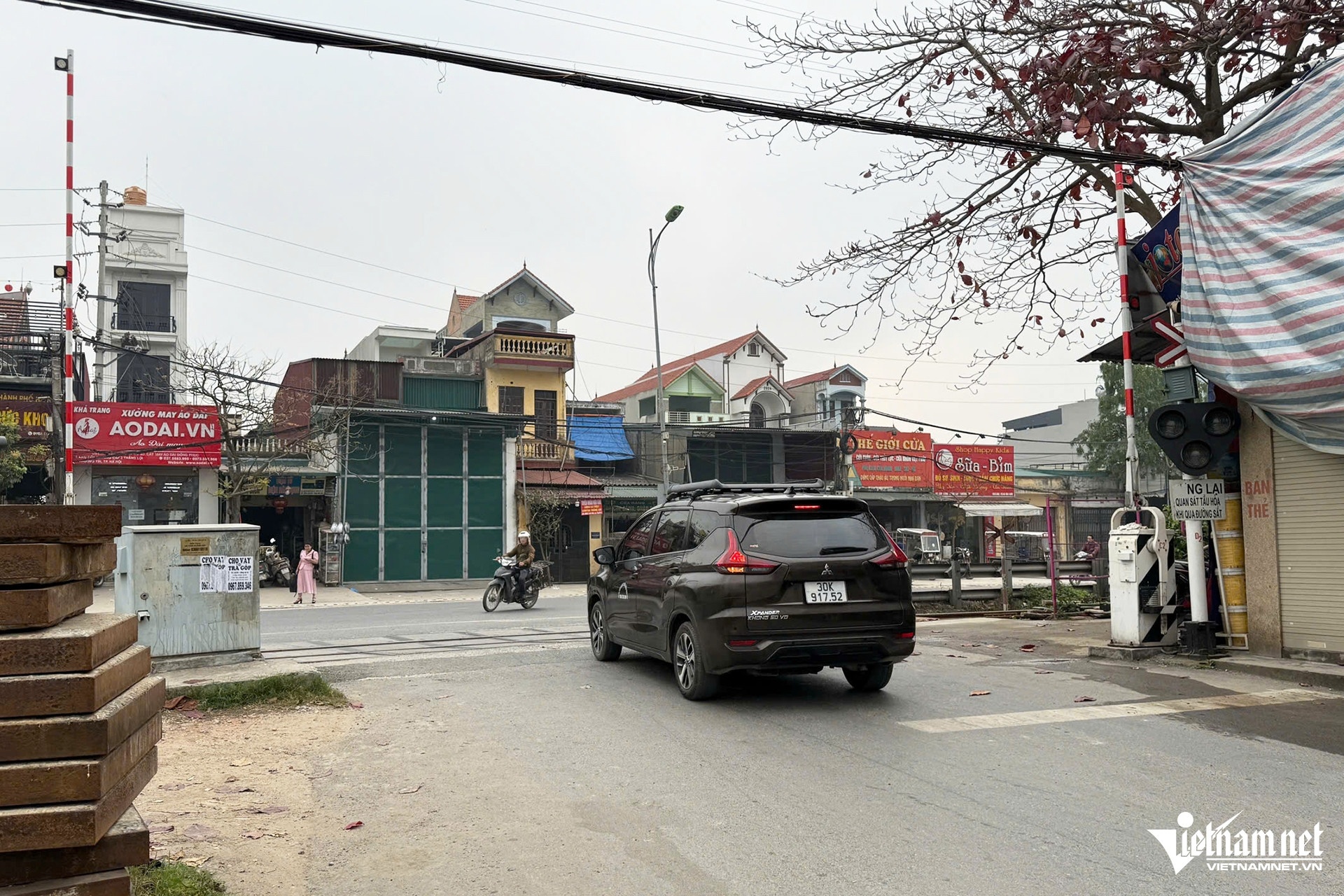 barie Ha Noi mo anh 1