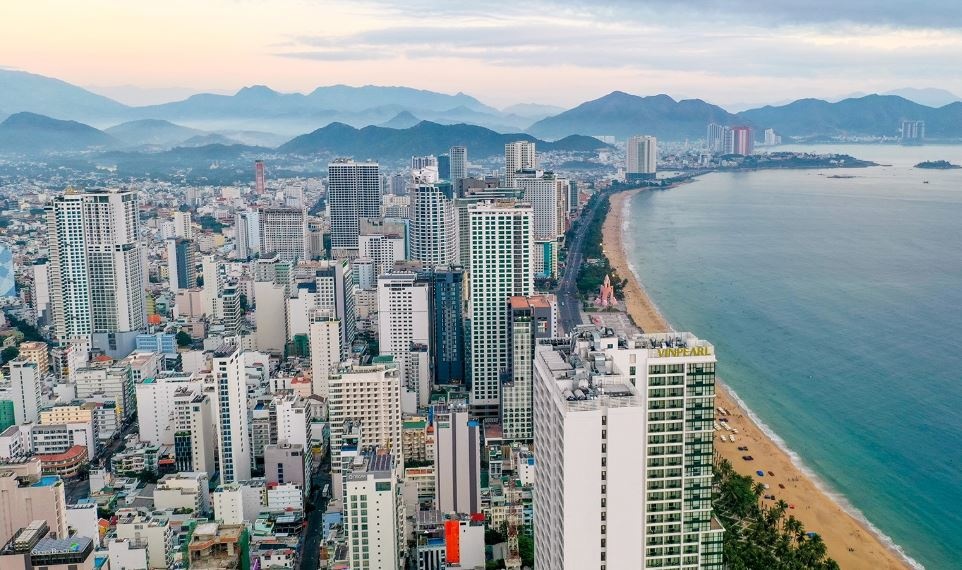 Uu tien sap nhap cac tinh mien nui, dong bang voi nhung noi co bien hinh anh