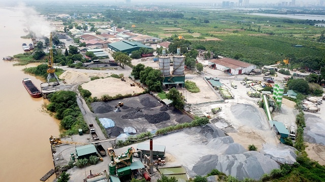 Cong ty Khuyen Luong,  Cong ty Phu Nguyen,  Van tai song Hong,  Cong ty Duc Manh,  Cong ty Hong Ha,  Cong ty Thang Long,  Xay dung Bach Khoa,  Cty khai thac Cang,  Cong ty Ha Trang,  Cong ty Nam Son,  Cong ty THM-CONCRETE,  Cam Dinh Hiep Thuan anh 1