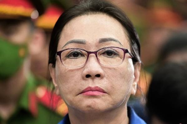 Ba Truong My Lan hau toa phuc tham vu trai phieu 30.000 ty dong hinh anh