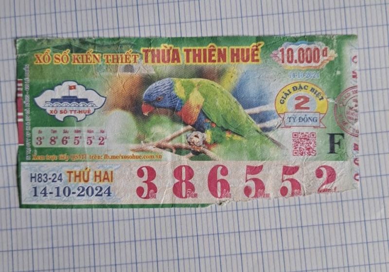 Vu trung giai dac biet khong duoc tra thuong: Khach hang thang kien hinh anh
