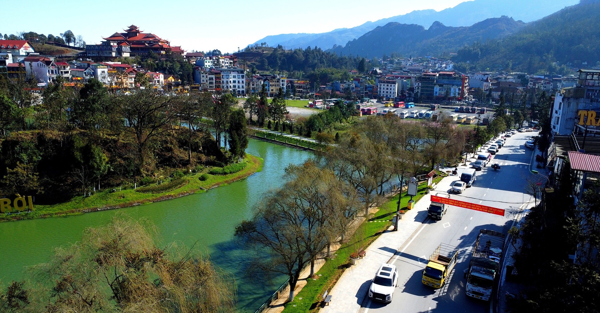 Chu tich thi xa noi ve de xuat ten goi 'khu' va 'vung' Sa Pa hinh anh