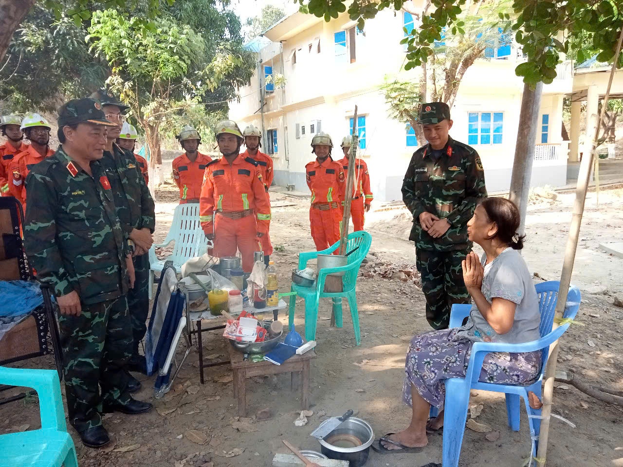 Cuu ho Quoc phong Myanmar anh 3