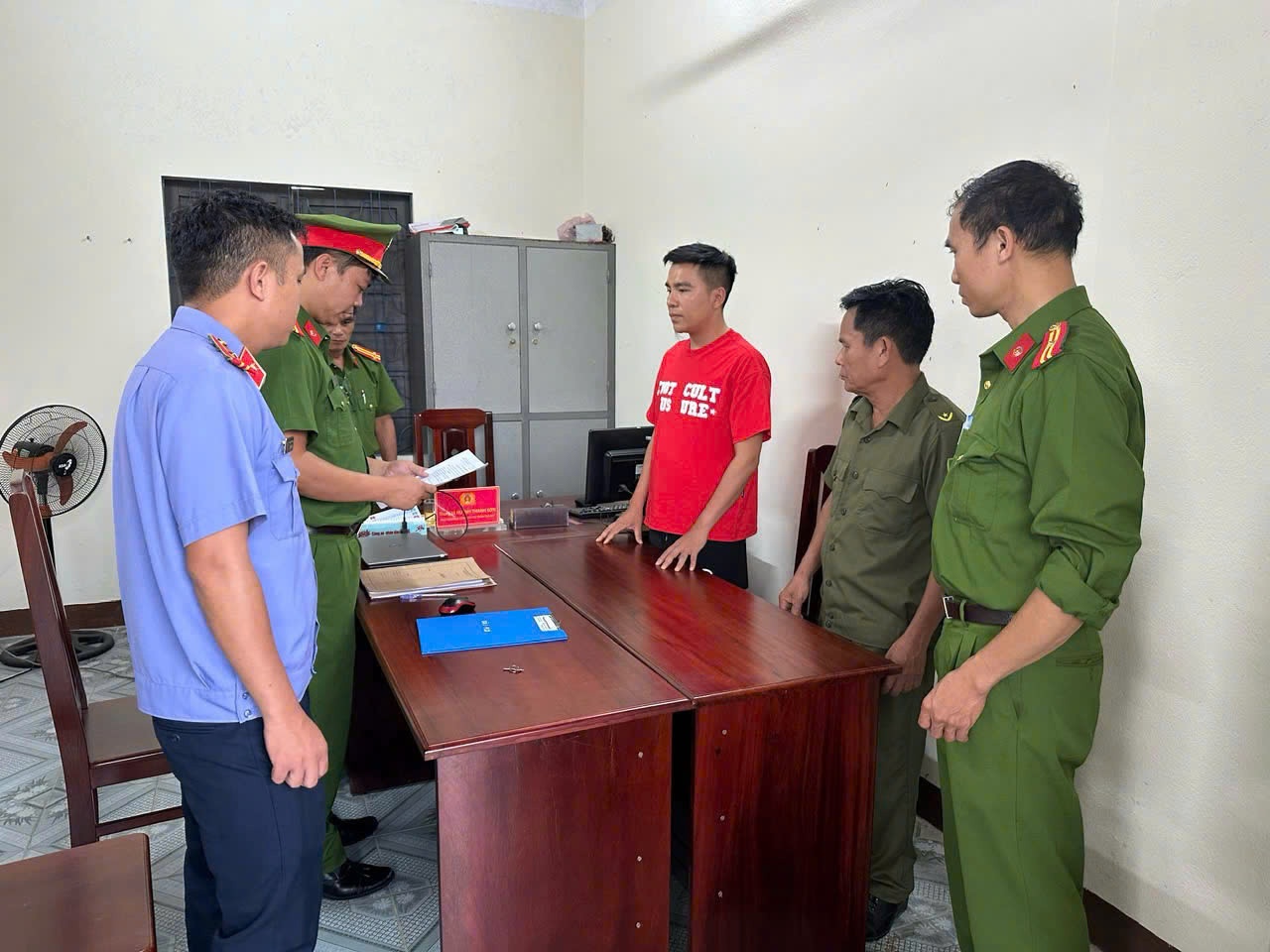 Khoi to, bat tam giam TikToker Duong Duong Duong hinh anh