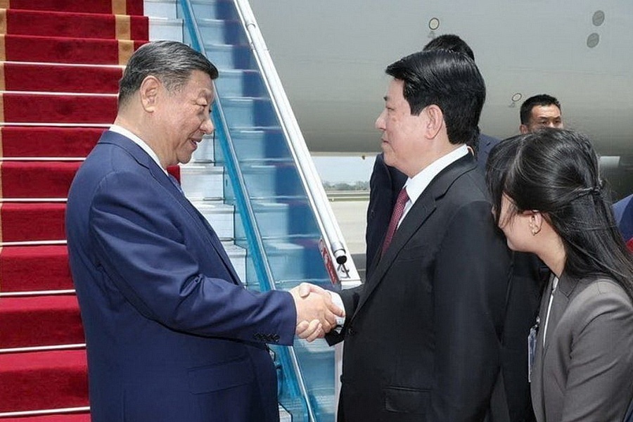 Nhung hinh anh dau tien cua Tong Bi thu Trung Quoc Tap Can Binh hinh anh