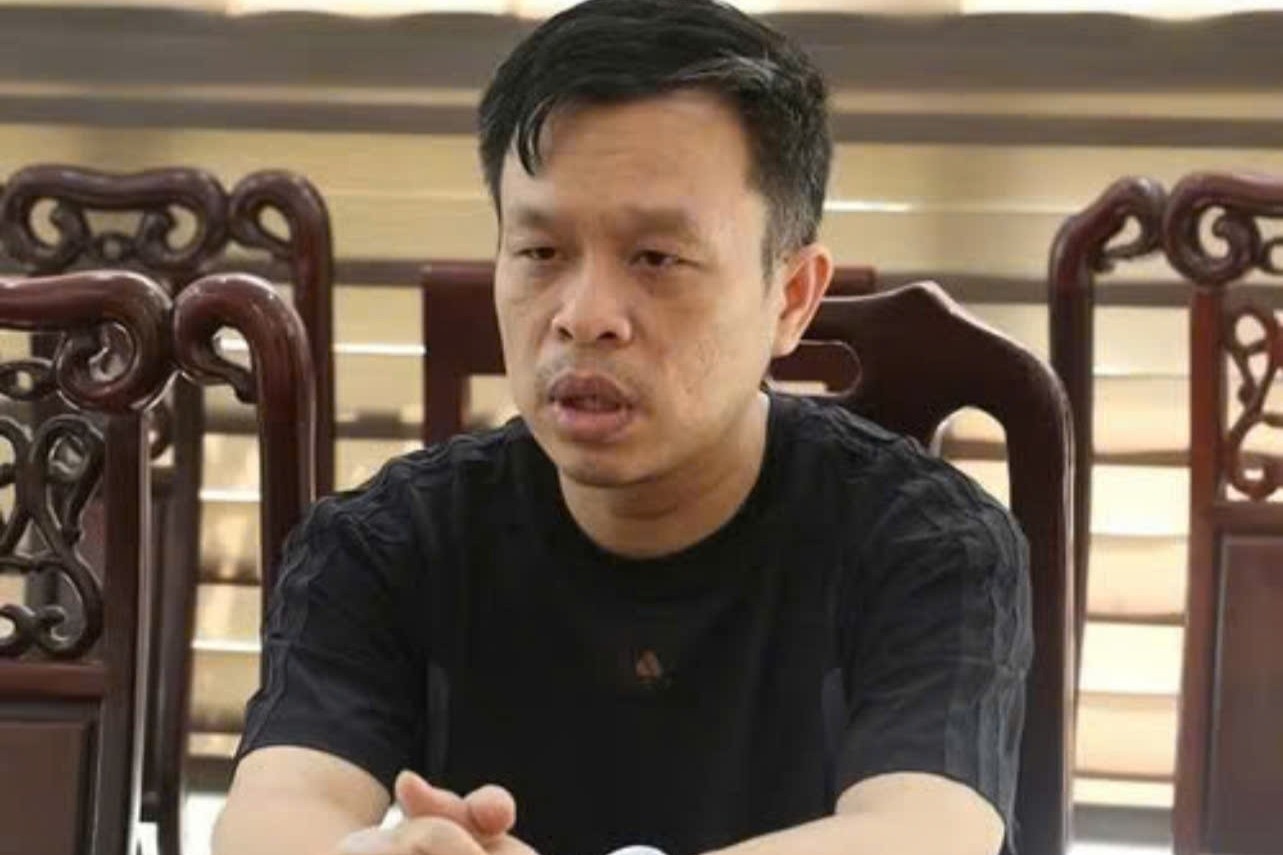 Mien nui Nghe An,  Thuong mai Mien nui,   Hoang Tu Trach anh 1