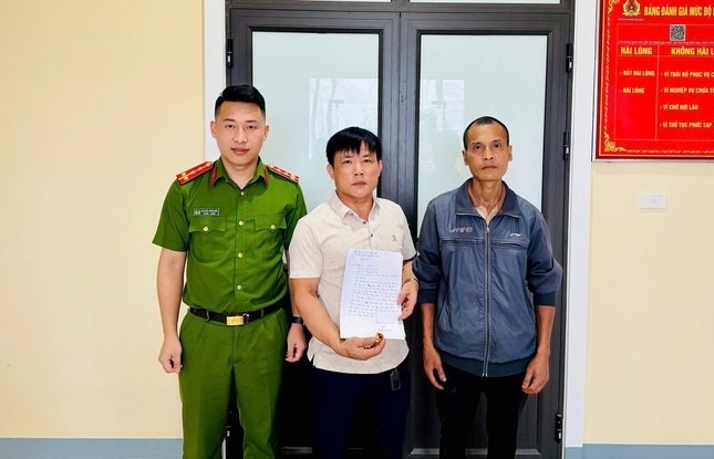 Nhan vang anh 1