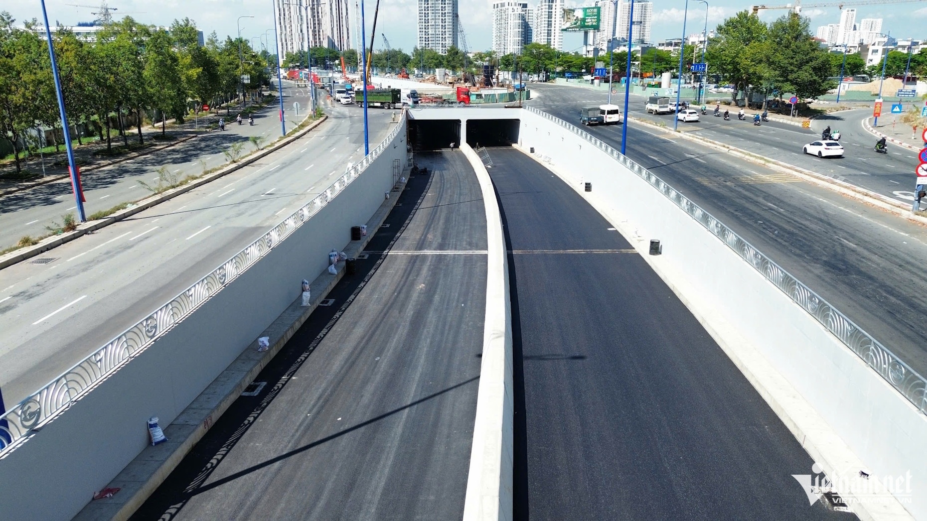 Nut giao An Phu TP.HCM anh 2