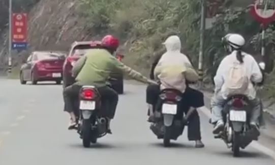 Nhanh tay cuu doi nam nu gap nguy do mat phanh khi do deo hinh anh