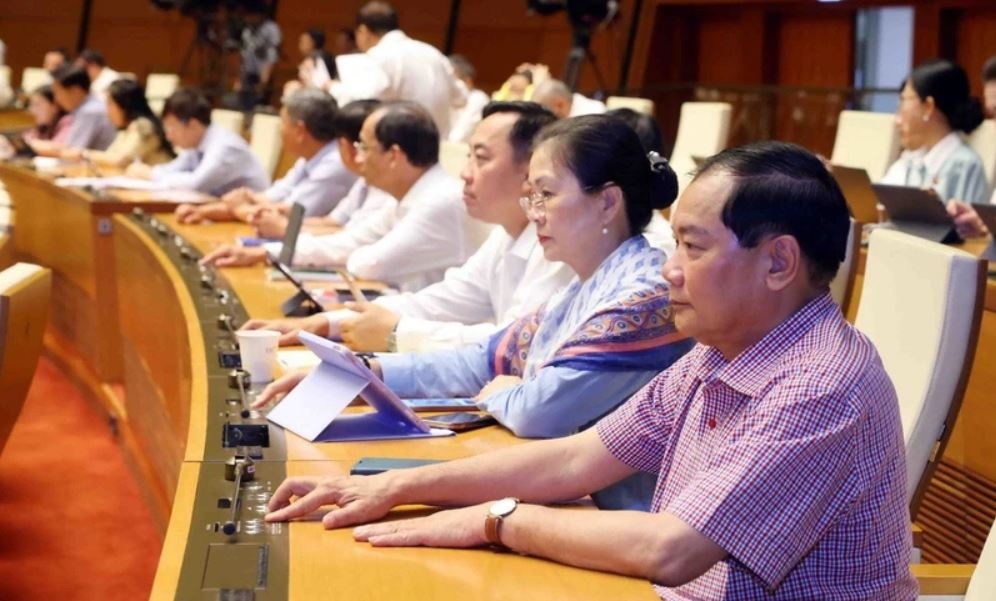 Du thao Nghi quyet sua doi, bo sung mot so dieu cua Hien phap nam 2013 hinh anh