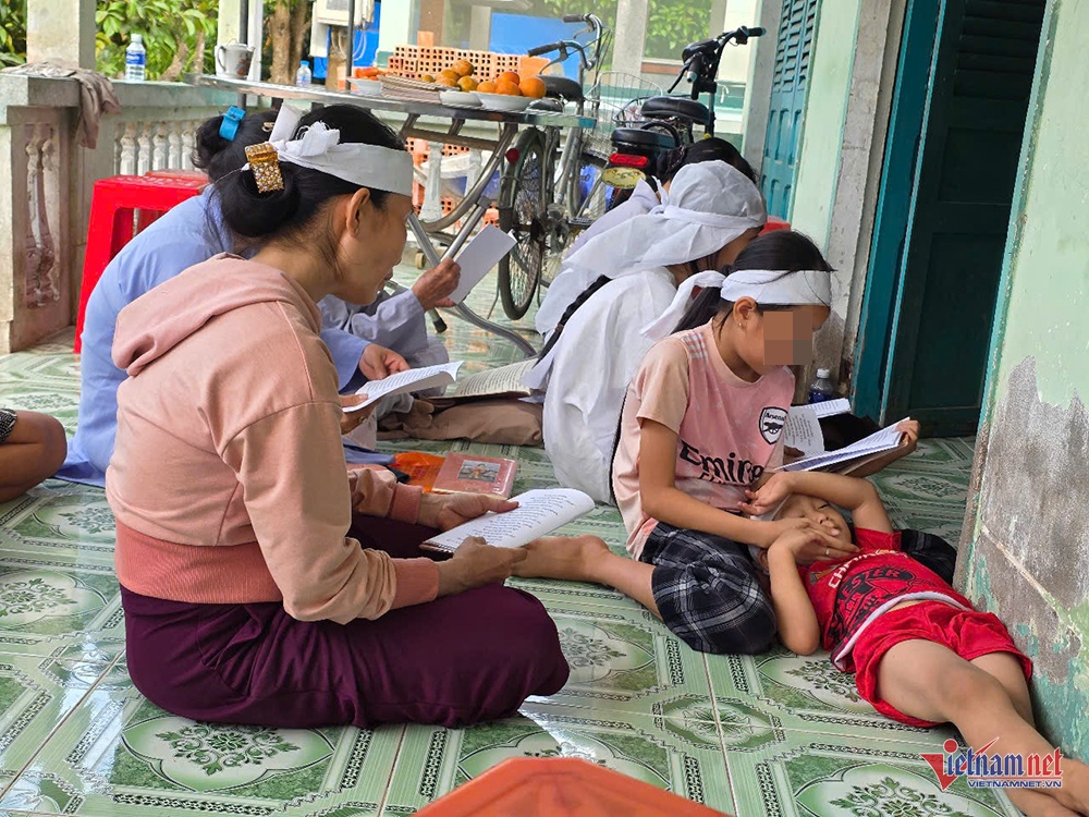 Nu sinh Vinh Long anh 2