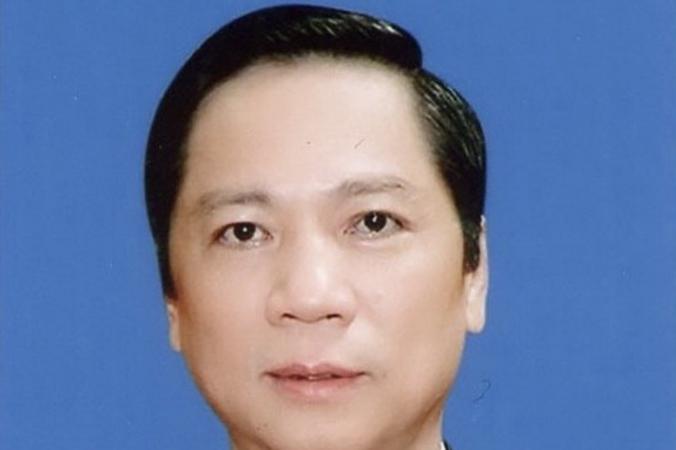 Ong Hoang Nam lam Quyen chu tich UBND tinh Quang Tri hinh anh