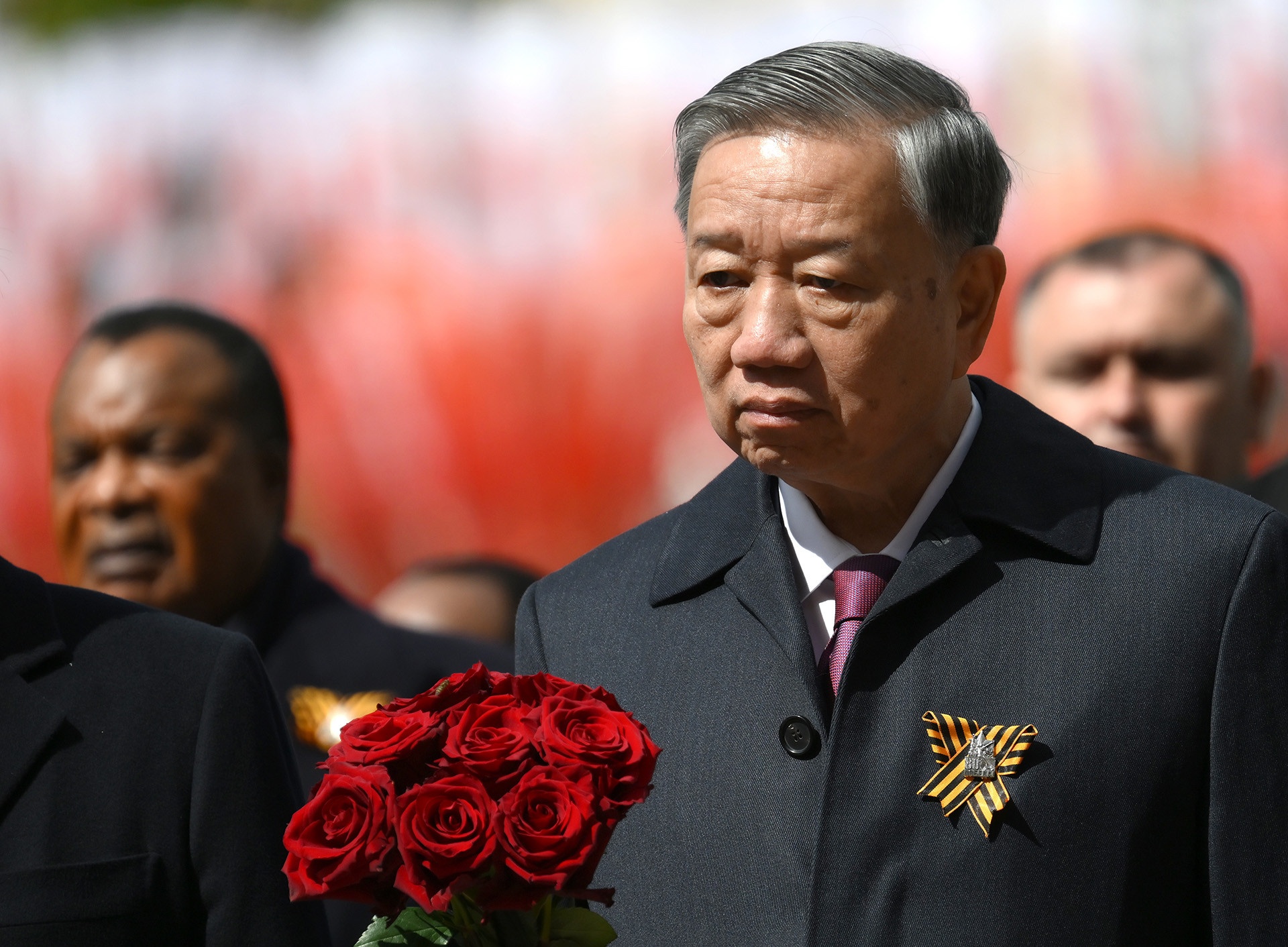 Tong Bi thu va lanh dao cac nuoc tuong niem liet si o Quang truong Do hinh anh