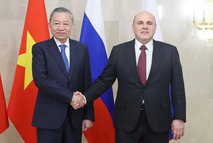 Viet Nam dac biet coi trong quan he huu nghi truyen thong voi Nga hinh anh