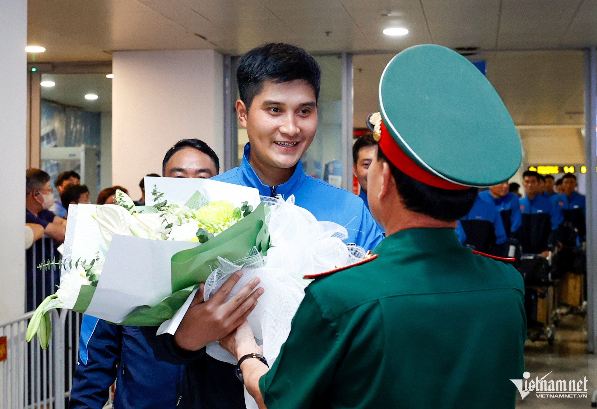 chien si pham khac giang anh 5