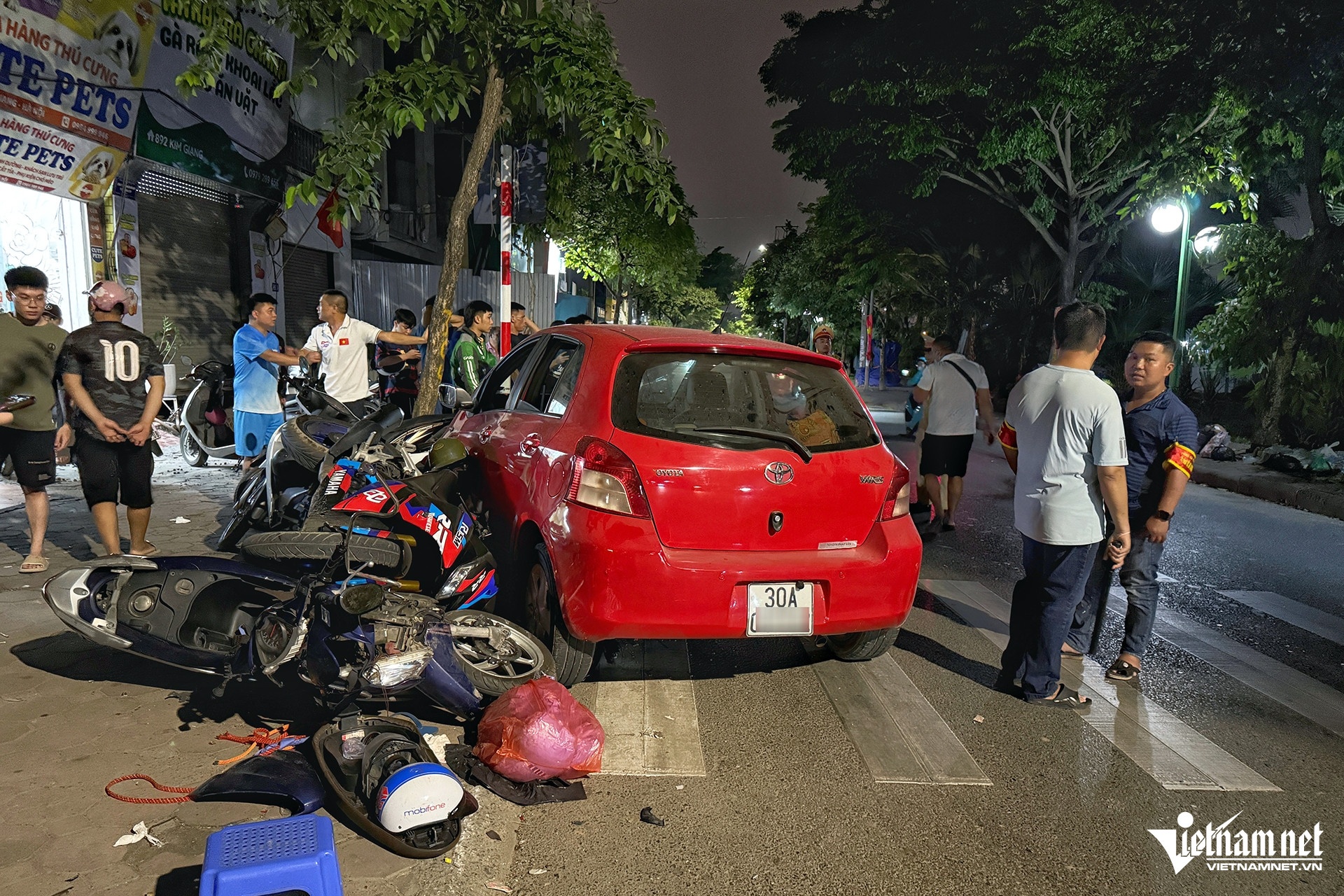 Hien truong ngon ngang anh 2