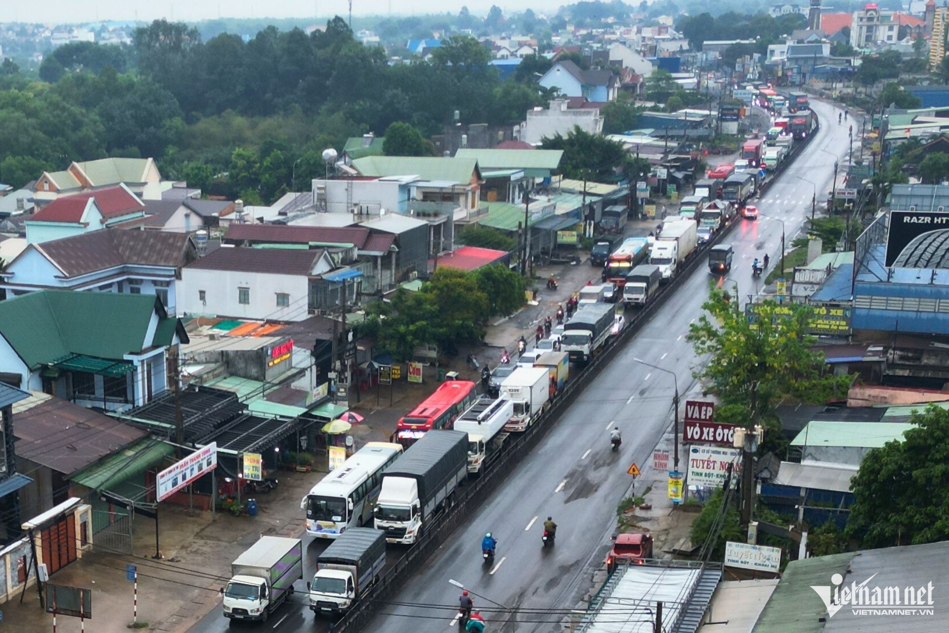 Hang tram phuong tien anh 2