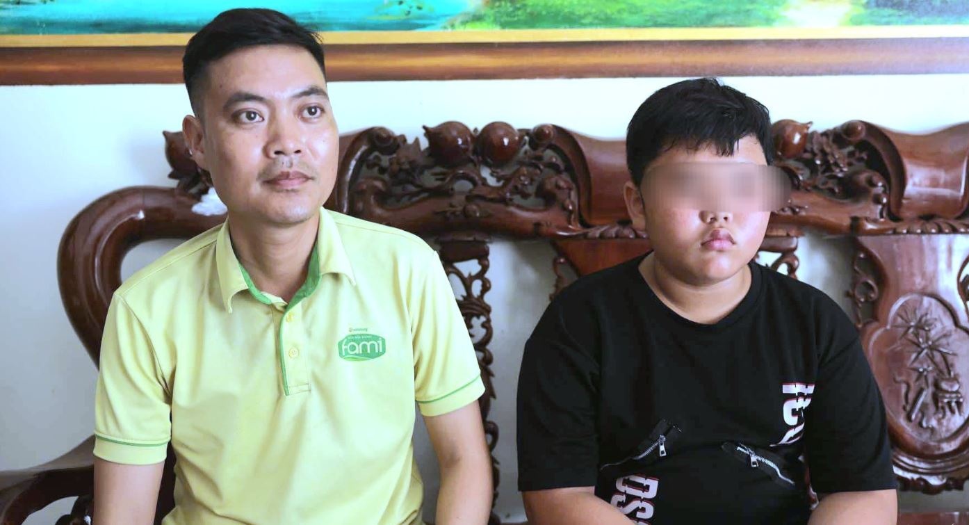 Tam su phu huynh vu thanh nien tu vong khi cuu 4 hoc sinh hinh anh