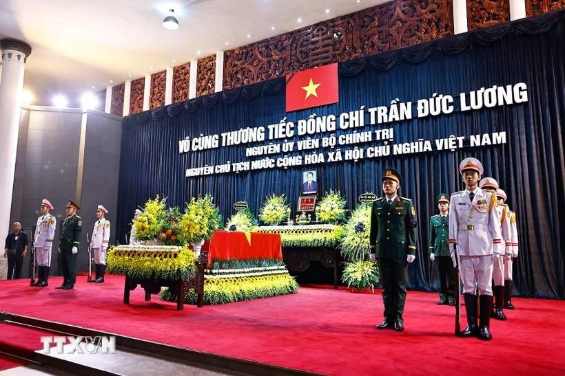 Le Quoc tang anh 1