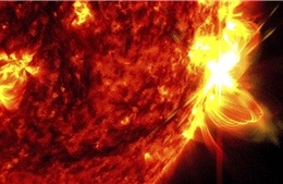 Nang luong Mat Troi bung no manh chua tung co hinh anh