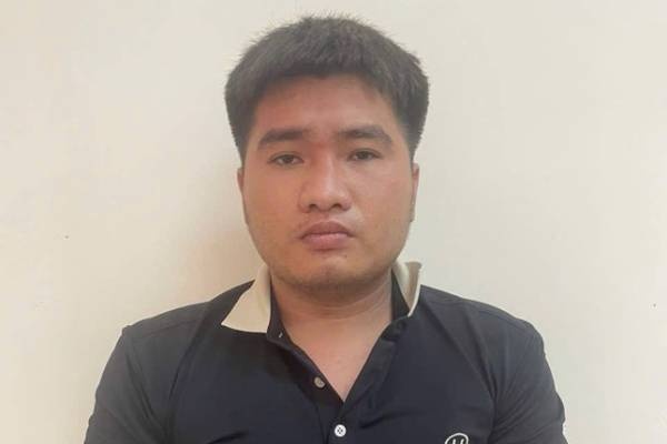Dam kim tiem,  Dui cac nu sinh anh 1