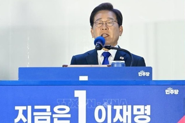 Tan tong thong Han Quoc de cu nhan su noi cac moi hinh anh