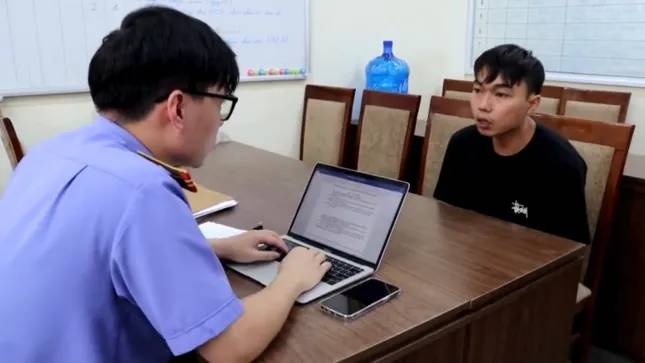 Giao dich,  Bang tien ao anh 1