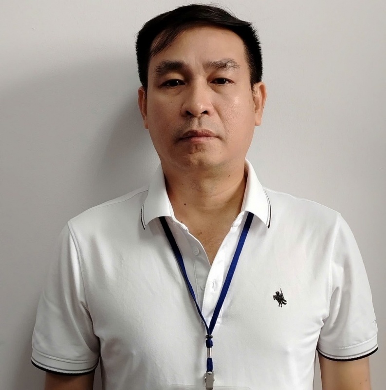 Pho giam doc,  Bach khoa Vung Tau,  Dai hoc Dong Thap,  Dao tao P.T,  Cong ty P.T anh 1