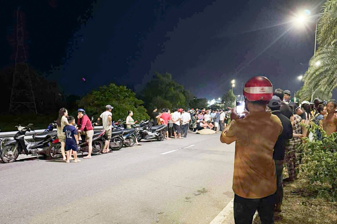 Xe tai vang banh anh 1