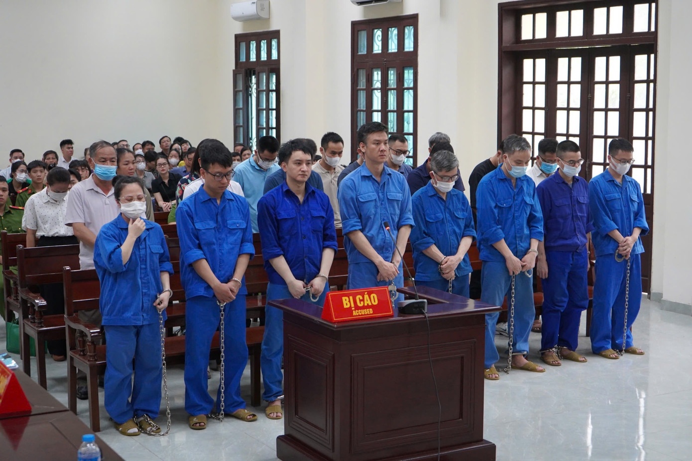 Cong ty Tai Loc,  Hai quan Hai Phong,  Nhan hoi lo,  Hoi lo,  Cong ty Bao Linh,  Cong ty Tan Viet anh 1