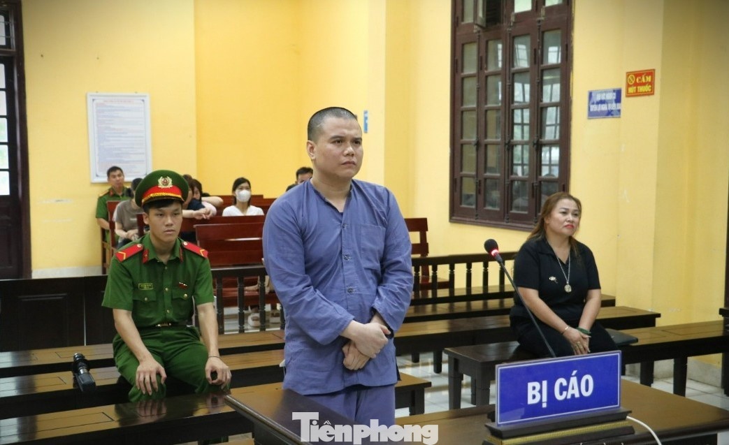 Cuu quan nhan lua dao, linh an 12 nam tu hinh anh