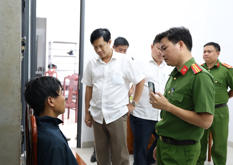 N.H.N.K.B.,  Cong an Phu Tan,  Thach Thanh Tuan,  D.M.D,  Nguyen Nhat Truong anh 1