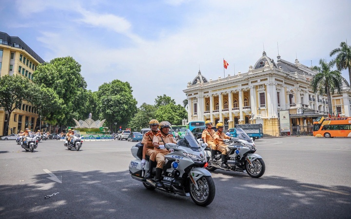 Dieu binh Quoc khanh 2/9 anh 1