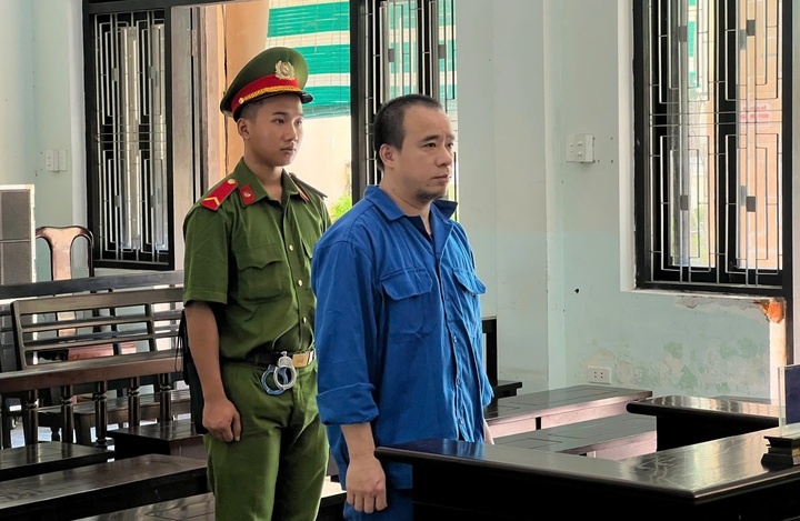 Tran Van Ha,  TAND Hue,  Hinh tru tron,  Quan dung,  Tui da anh 1