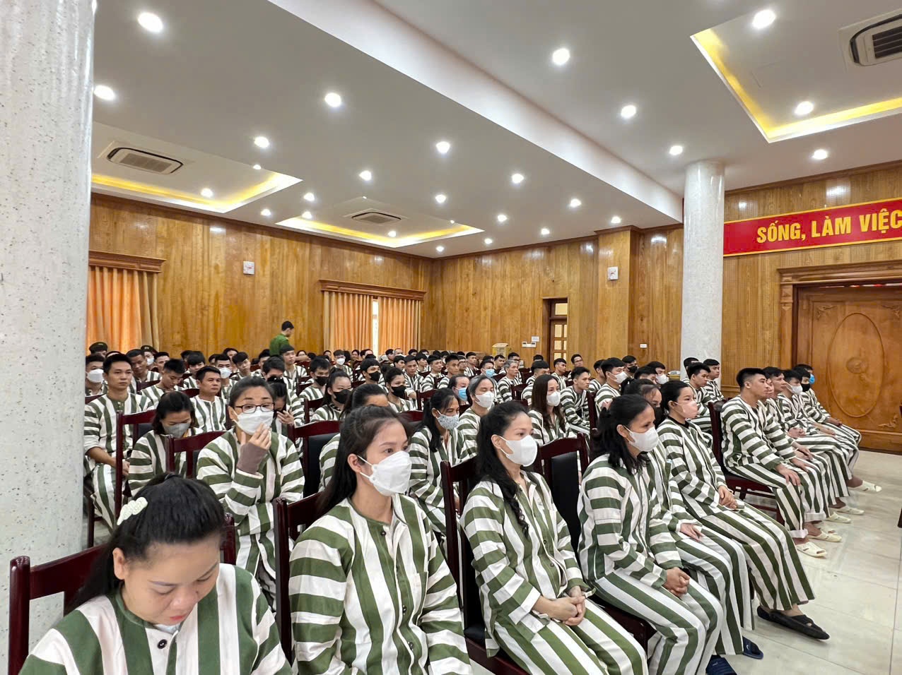 quyet dinh dac xa anh 2