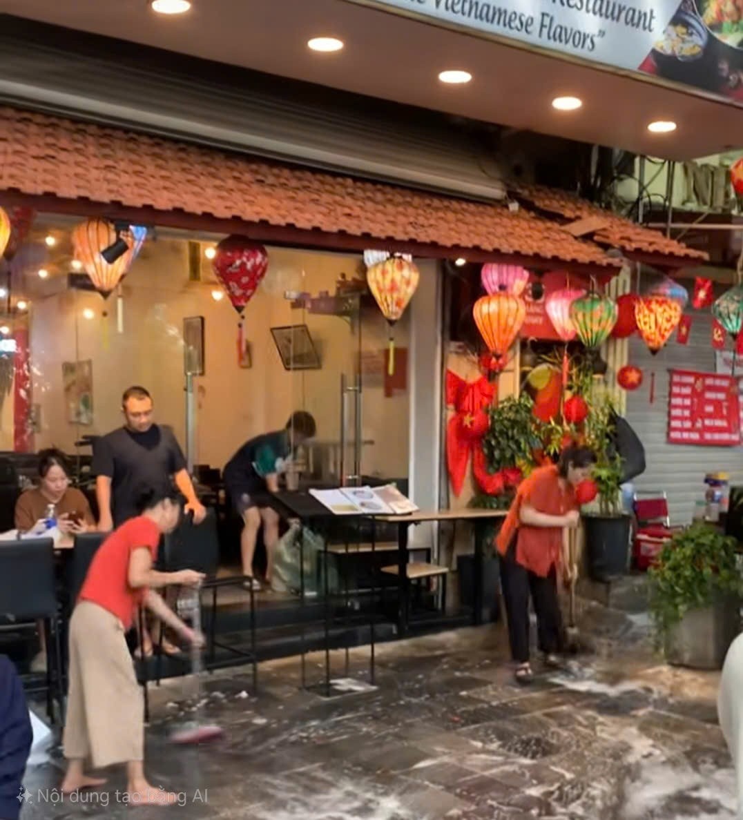 35 Hang Khay,  Quan 35 Hang Khay,  Chu 35 Hang Khay,  NV 35 Hang Khay anh 1