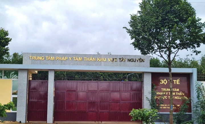 Khoi to giam doc,  Trung tam phap y,  Tam than Tay Nguyen anh 1