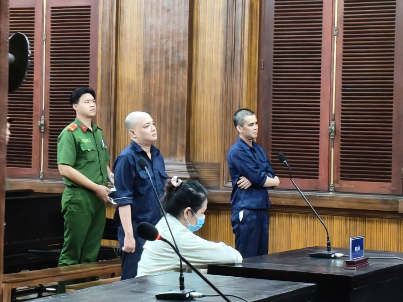 Le Thi My Chau,  Nha thuoc My Chau,  My Chau Pharmacy Group anh 4