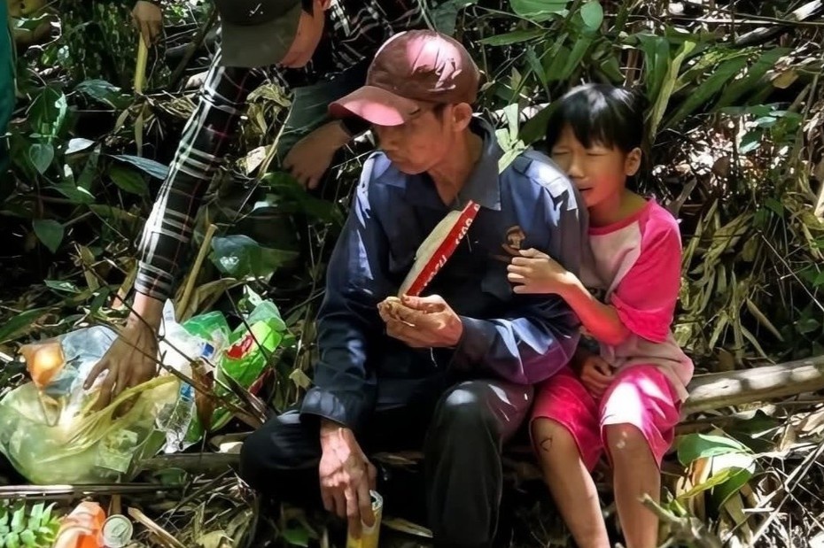 Tim thay nguoi dan ong trong rung Cat Tien sau hai ngay mat tich hinh anh