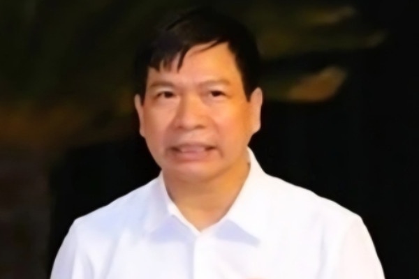 Bat tam giam nguyen Giam doc So Giao duc va Dao tao tinh Thanh Hoa hinh anh