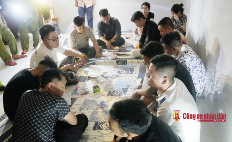 su dung ma tuy anh 4
