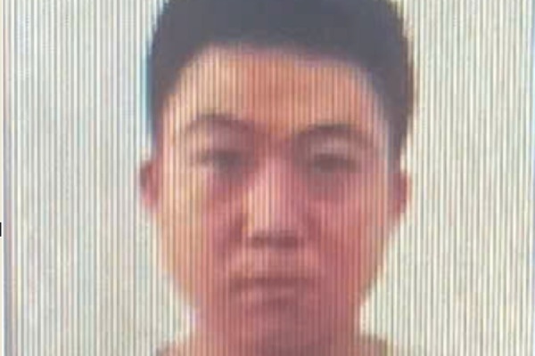 Truy na doi tuong mua ban trai phep vu khi quan dung hinh anh